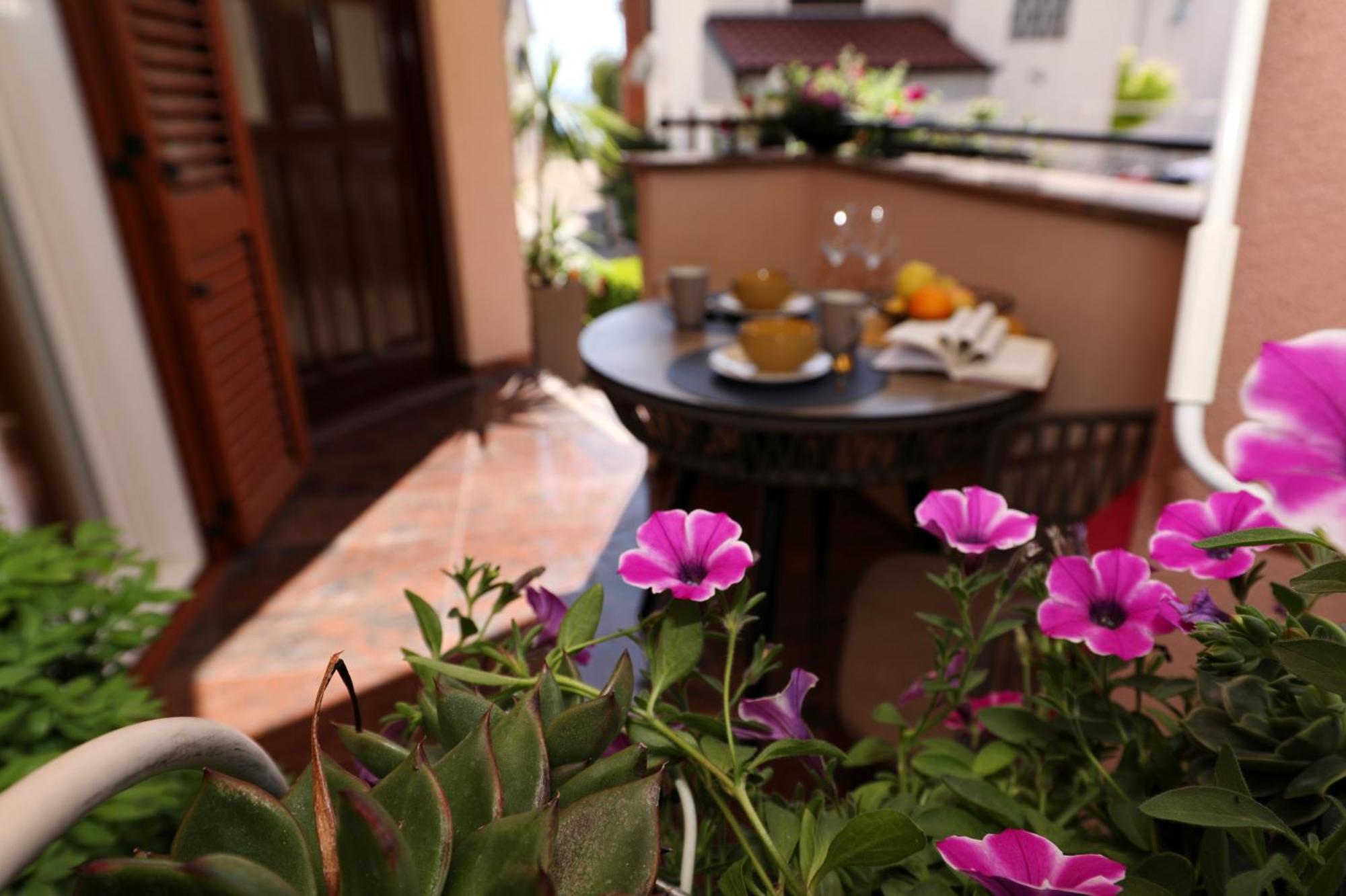 Villa Dalmatino Pakostane Bagian luar foto