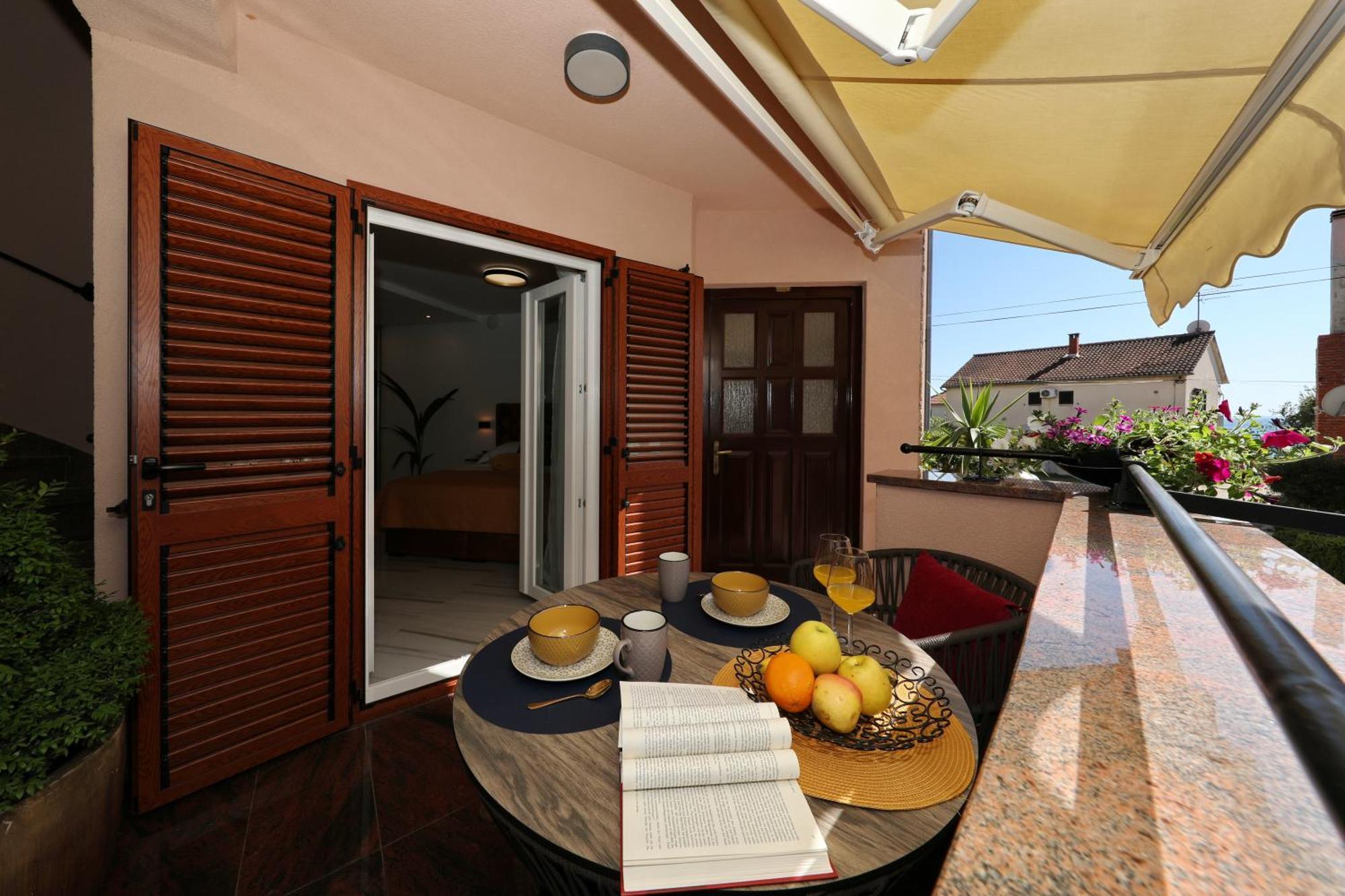 Villa Dalmatino Pakostane Bagian luar foto